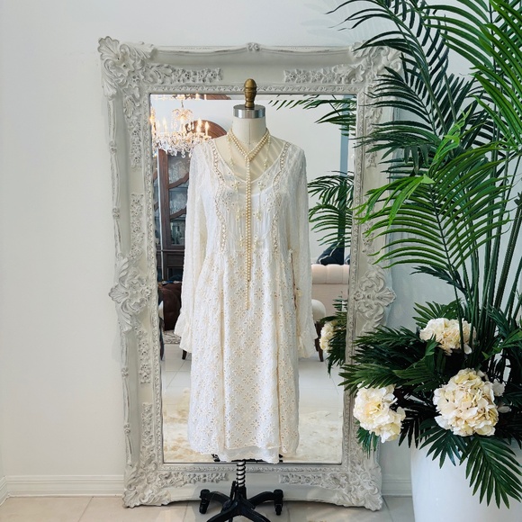 Johnny Was Dresses & Skirts - Johnny Was White Midi Dress